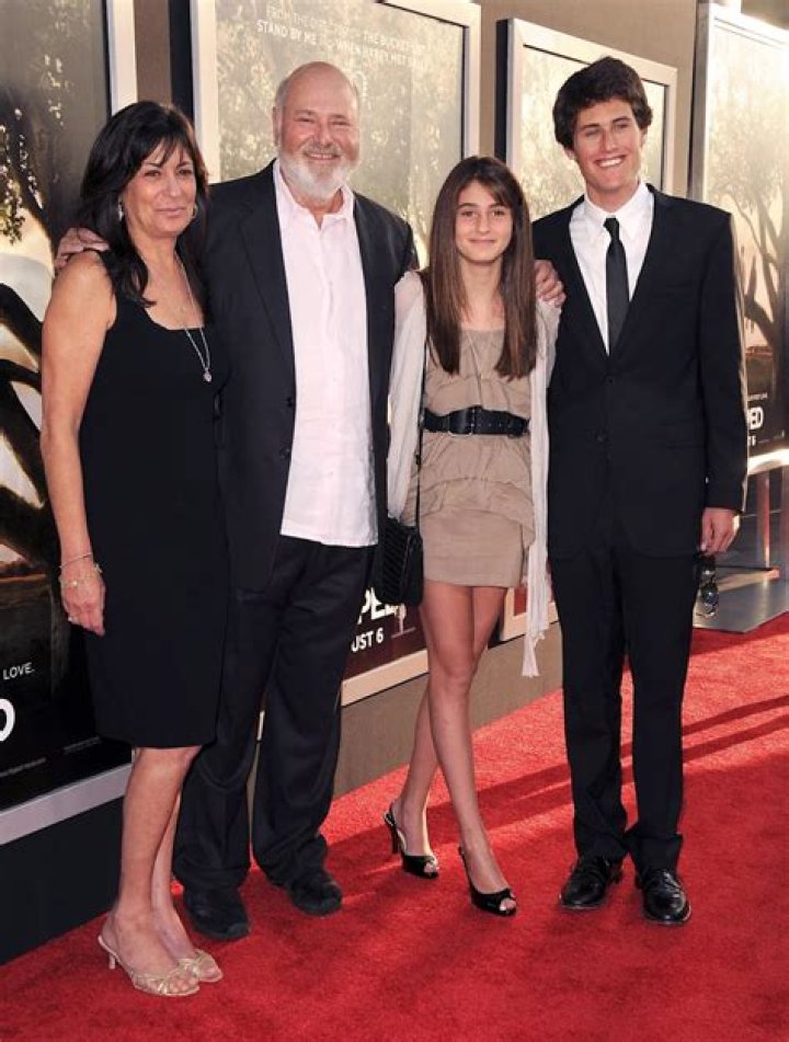 What is Rob Cantor Net Worth 2024: Wiki, Real Name, Age, Height, Family And More