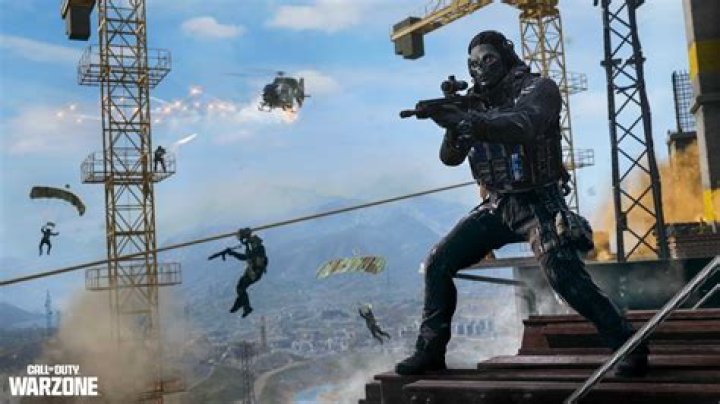 What time is the new Warzone update?
