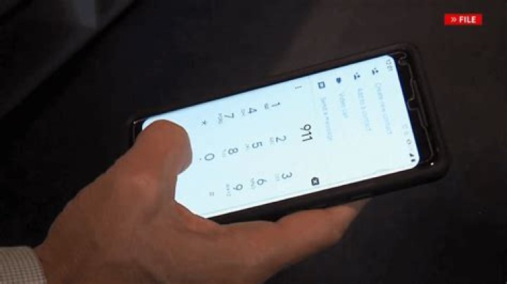 What to do if you (or your smartphone) accidentally calls 911