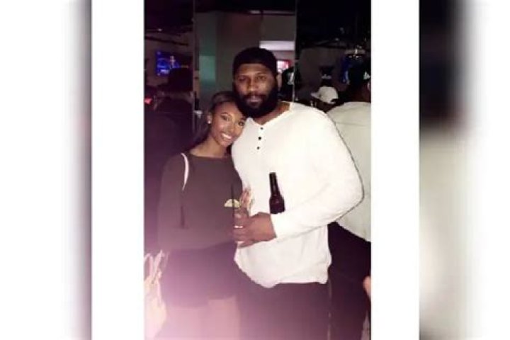 Who is Curtis Blaydes’ girlfriend?