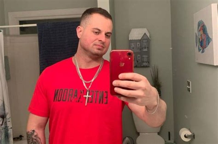 Who is Evan Kardon? TikTok controversy explained as influencer exposed for allegedly texting minors