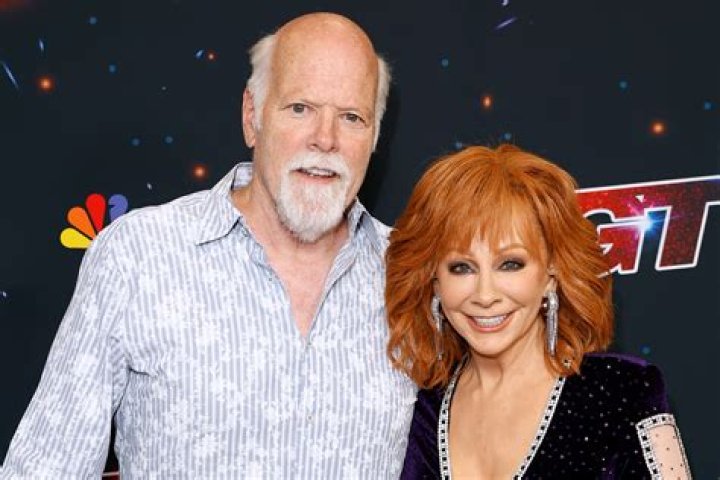 Who Is Reba McEntire's Boyfriend? An In-Depth Look At Their Relationship
