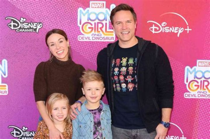 Who Is Scott Porter’s Wife? Inside His Married Life And Kids