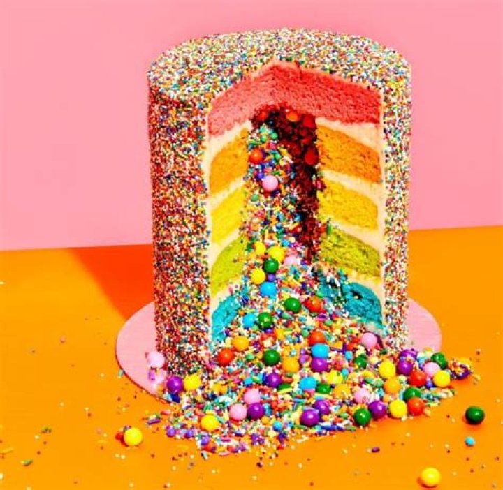 Why you need a selfie with Katy Perry’s favourite explosion cake and a pink peppercorn latte on your Instagram this summer