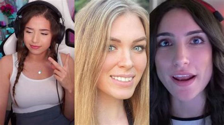 xQc defends female Twitch streamers that use their body as an 