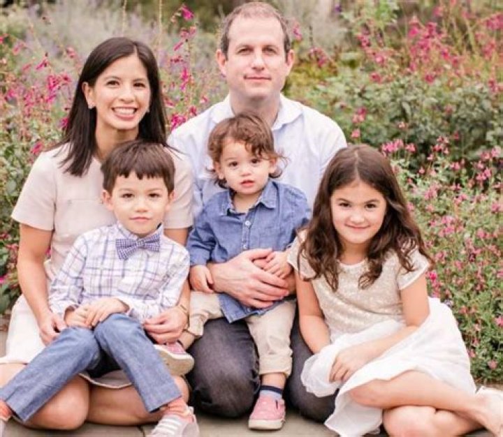 Ylan Mui Husband【 Bio 】Nationality, Age, Wikipedia, Parents, Wedding